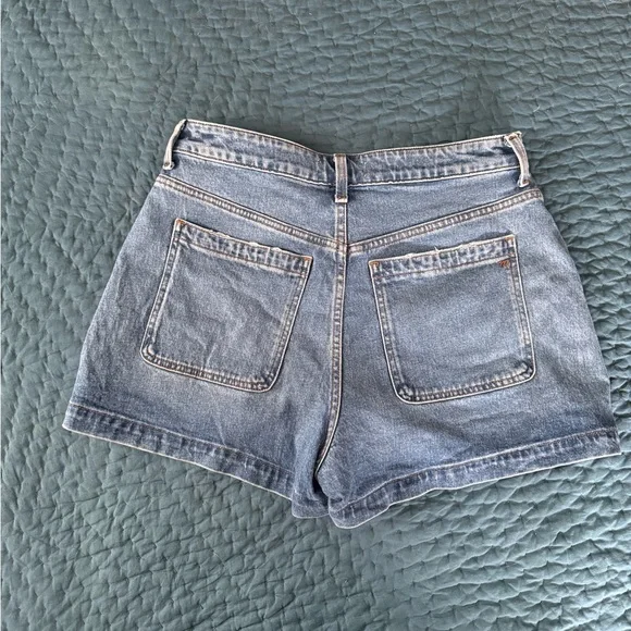 Madewell Denim Emmett Short: Patch Pocket / Sz 29 - Picture 4 of 5